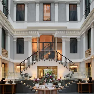 H10 Urquinaona Plaza (adults Only) Otel